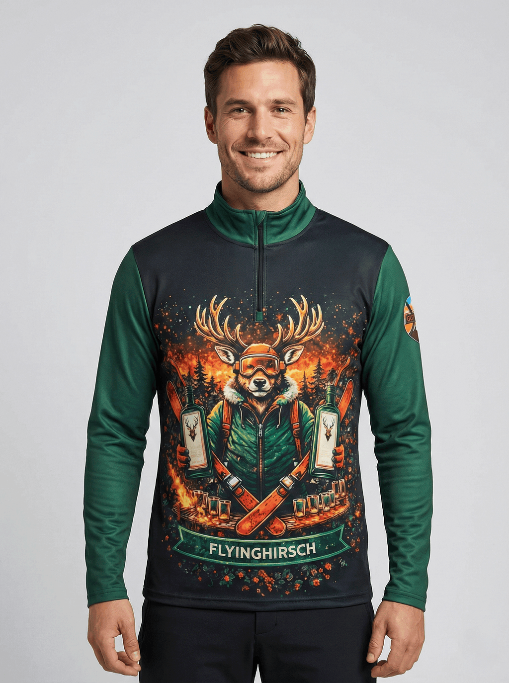 Voorkant van de donkergroene Gutski skipully voor heren met Flying Hirsch design, halve rits en een print van een stoer hert met groene flessen.